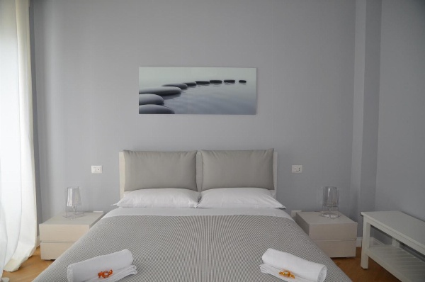 Room 56 image 3